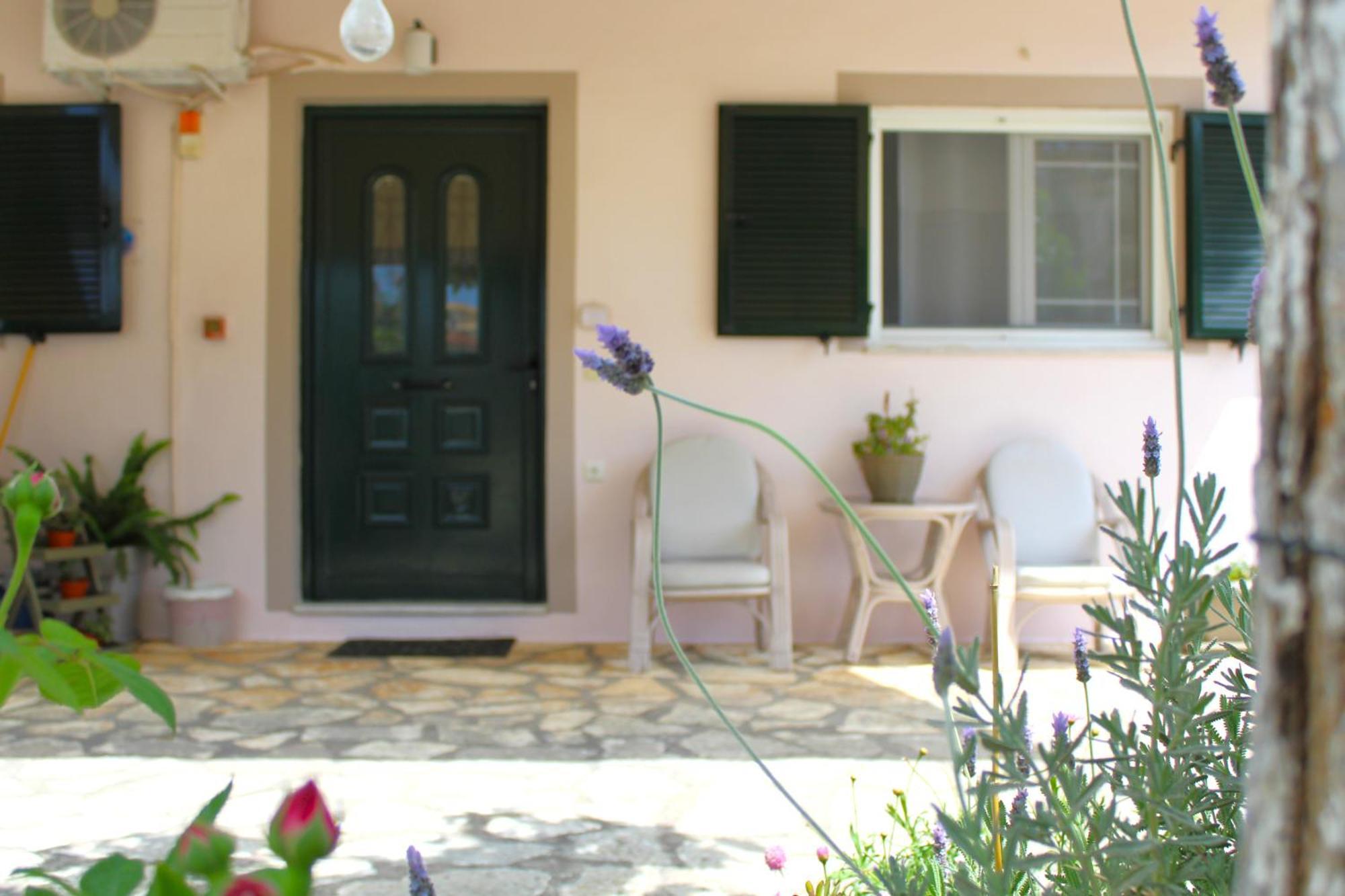 Fissas Rooms Sívota Exterior foto